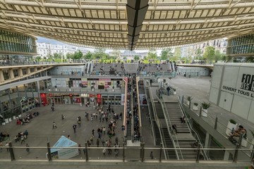 巴黎雷阿勒购物商场