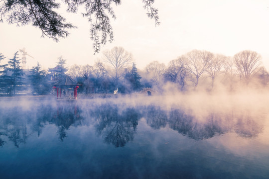 水墨风景画  龙湾仙境