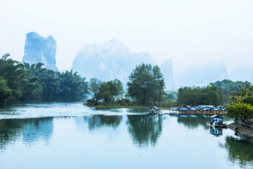 水墨遇龙河