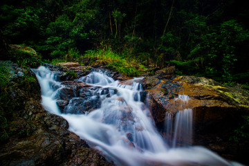 溪水 河流 山涧溪流