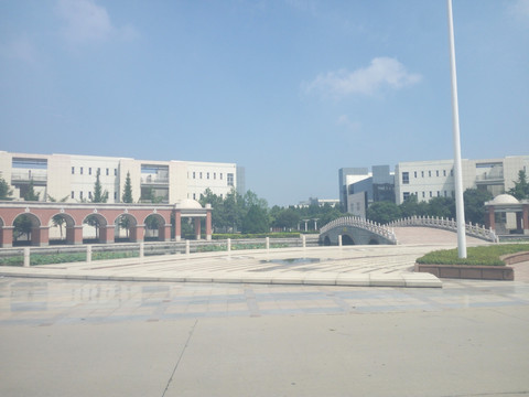 大学校园