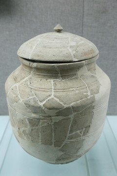 商代陶瓮陶器