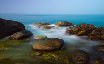 大海 礁石 海浪