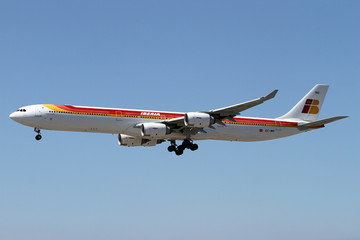 西班牙伊比利亚航空 飞机降落