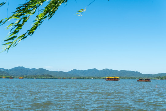 西湖湖景