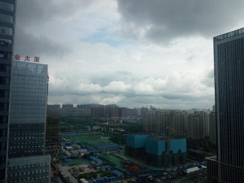 阴雨密布的天空