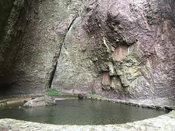 雁荡山三折瀑