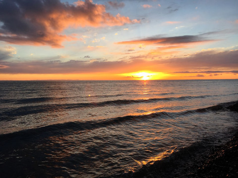 青海湖日出