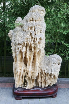 马形钟乳石盆景