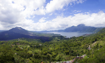 火山湖泊接图