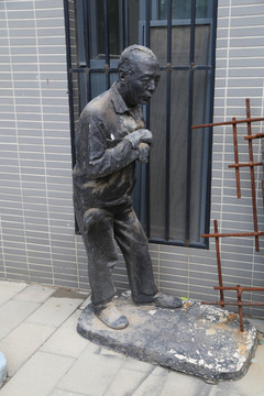 河北师范大学雕塑