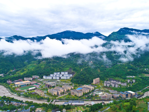 阿坝师范学院高清航拍水磨全景图