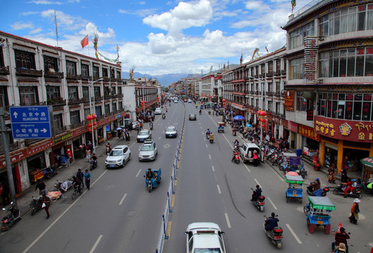 西藏 拉萨街景