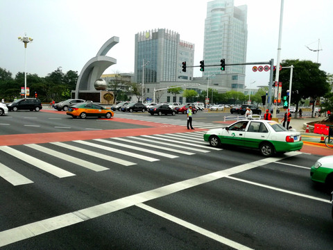 城市道路 路口处