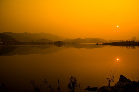 长沙西湖公园夕阳