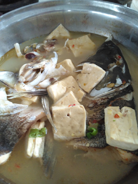 豆腐煮鱼