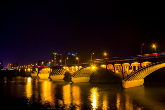 橘子洲大桥夜景