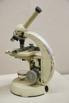 民国时期的显微镜