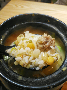 丸子豆汤饭
