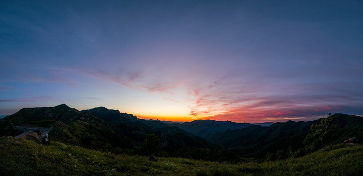 灵山日出