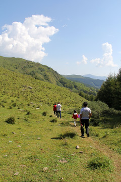 徒步登山旅游