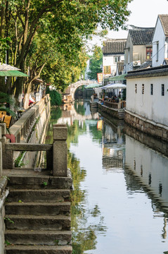 山塘街和山塘河