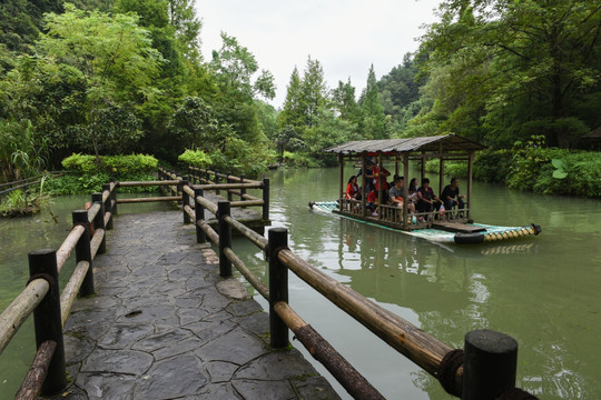 游玩山水