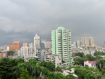 暴风雨来临之前