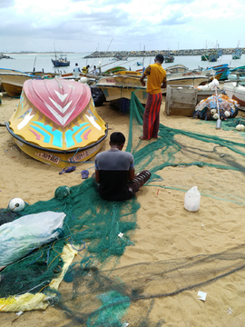 斯里兰卡渔港渔民