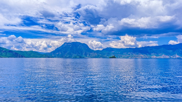 湖面 泸沽湖