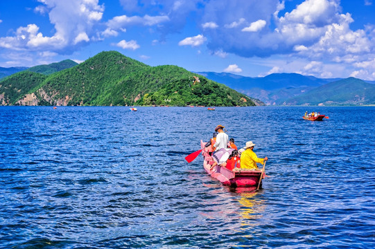 后龙山 泸沽湖