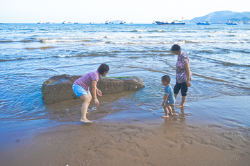 海边渡假 沙滩海浪 碧海蓝天