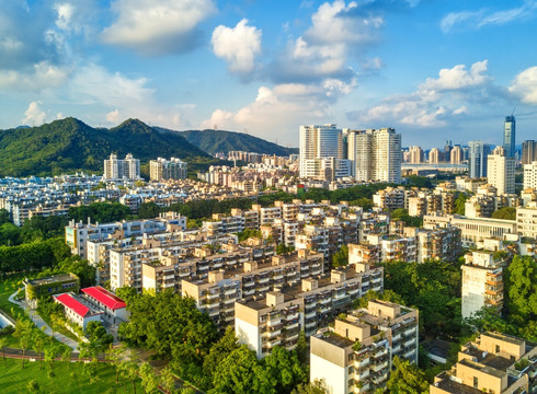 深圳市福田区华富村