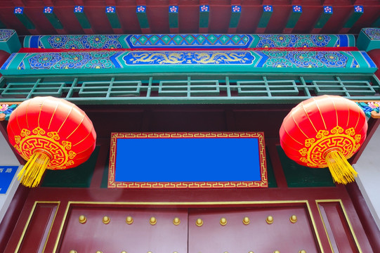 中式彩绘实木大门