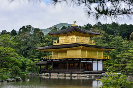 金阁寺