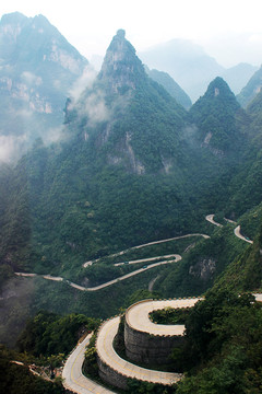 盘山路