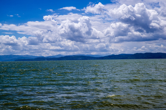 高原湖泊