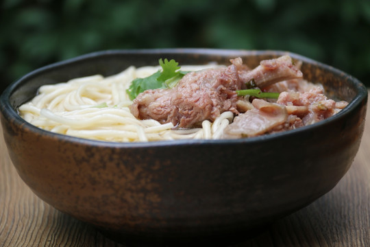 面 羊肉面 面条 汤面 烩面