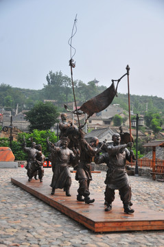 京郊灵水村雕像