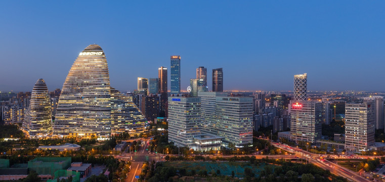 北京望京商业中心夜景
