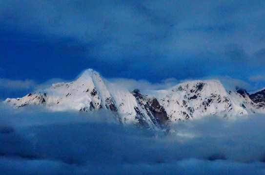 林芝南迦巴瓦峰雪山