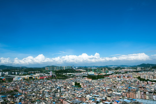 广州蔚蓝天空