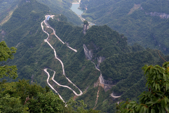 盘山公路