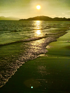 日落金色海滩