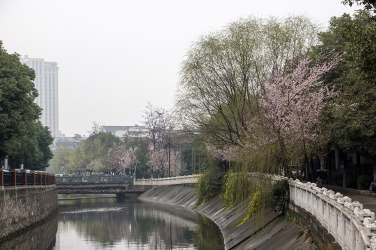 河渠