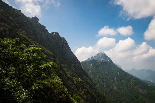 山峦