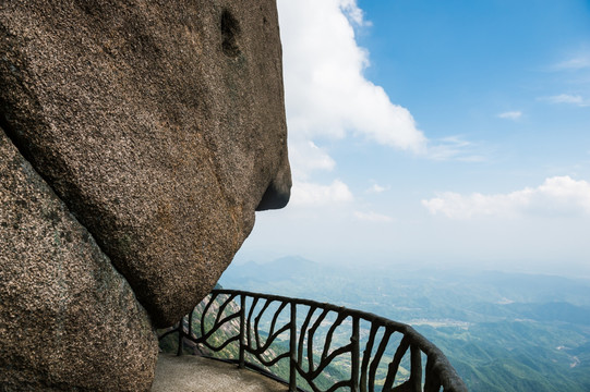 灵山石景