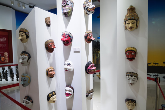 印度尼西亚木雕面具
