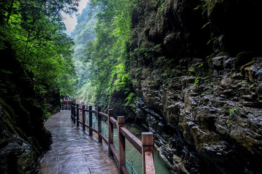 黑山谷风光