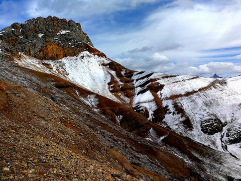 扎尕那雪山风光